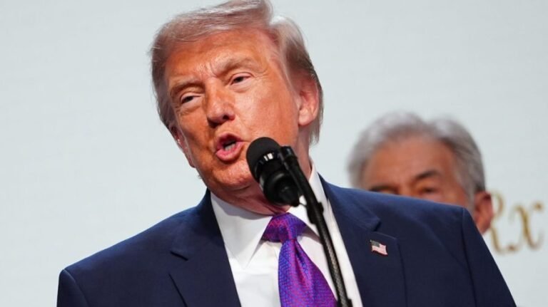 Kennedy Center drops Trump in announcing Bill Maher Mark Twain Award guests