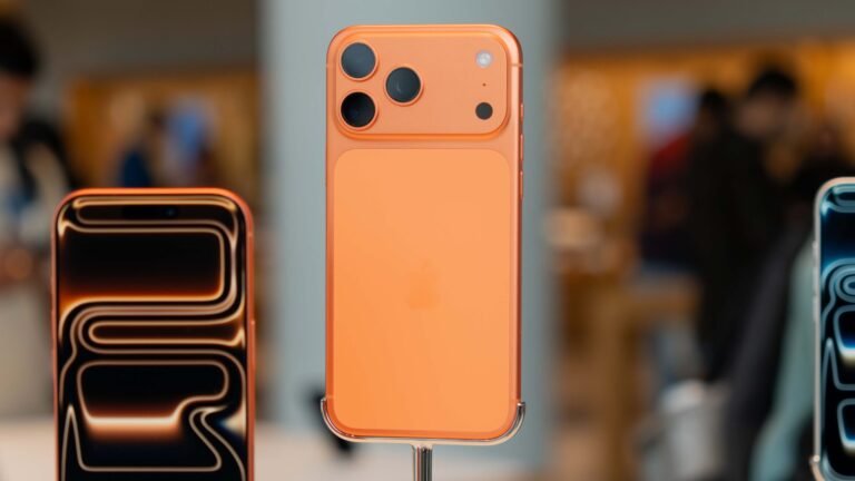 Apple’s extended iPhone software support is putting Pixel and Galaxy to shame