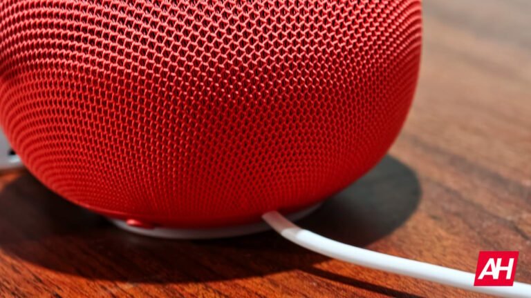 The Google Home Speaker Has One Big Design Mistake, but Gemini Makes Up for It