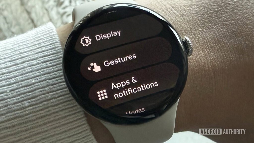 June Pixel Watch update makes Raise to Talk more reliable, redesigns Contacts