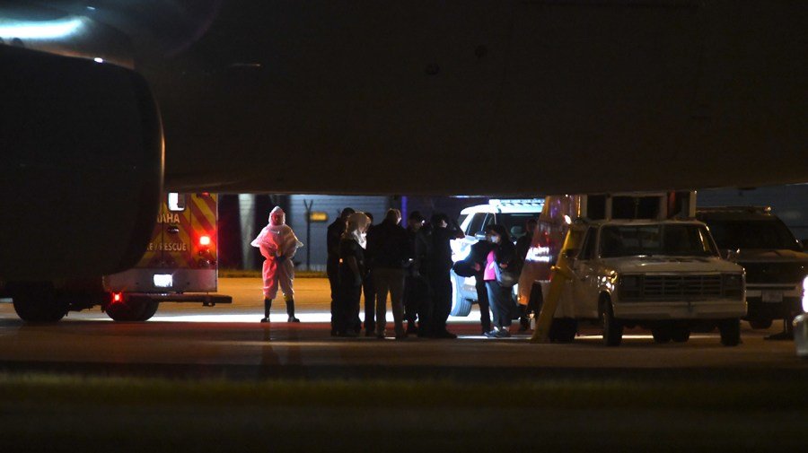 Nebraska governor: Cruise ship passengers’ release from quarantine facility a ‘positive development’