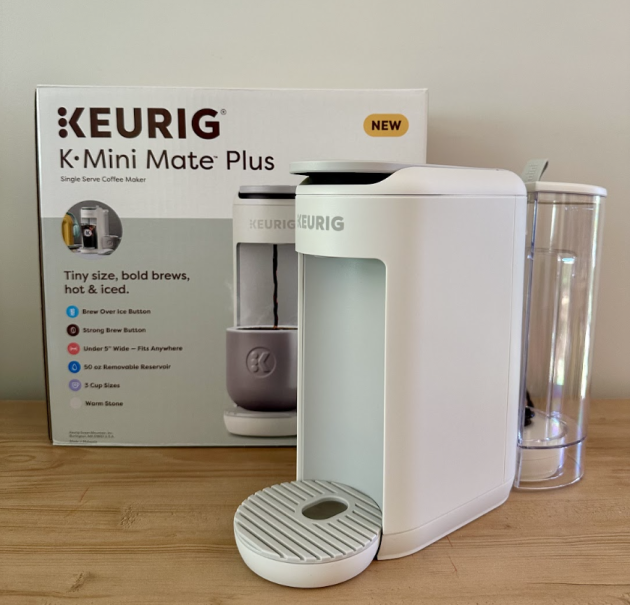 Keurig K-Mini Mate+ Coffee Maker with K-Cups & Tumbler only $67.48 shipped ($150 value)! {Today only}