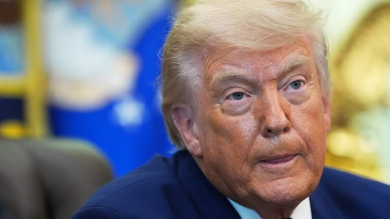 Trump net approval hits new low: Polling tracker 