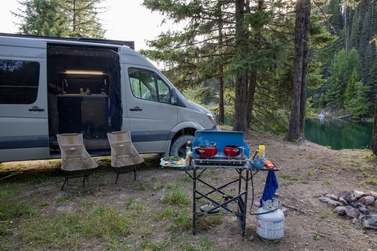 Expedition Truck vs Sprinter Van: Which Is Better for Full-Time Travel?