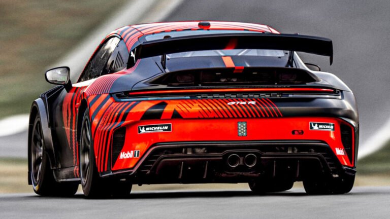 Porsche Ditches Cayman And Uses 911 For New GT4 R Race Car