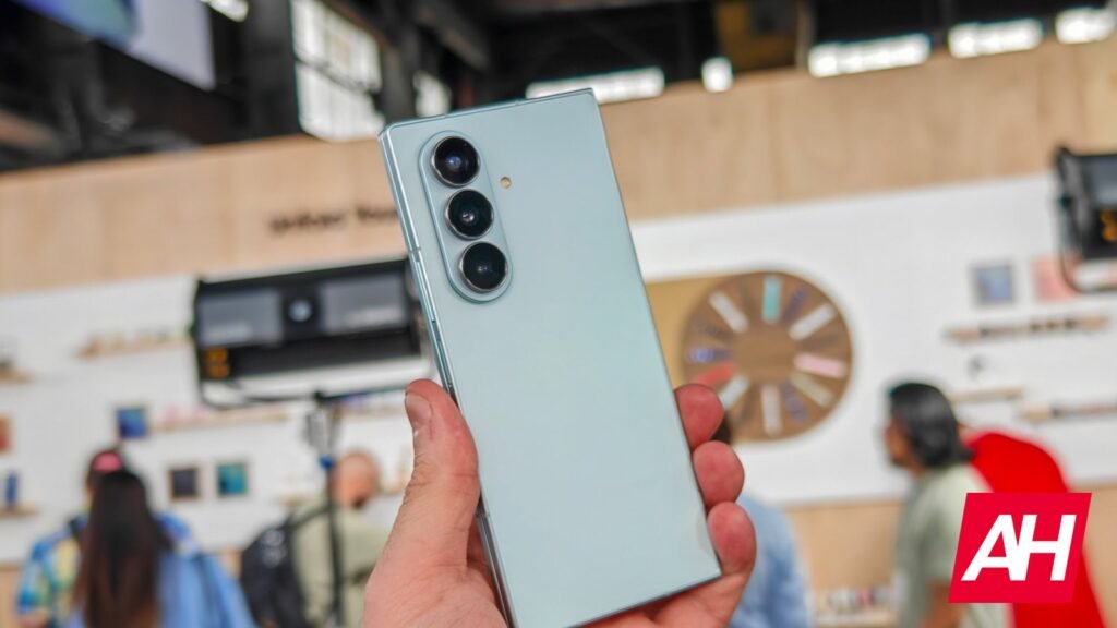 You Can Already Download the Galaxy Z Fold 8's Wallpapers, and They Confirm a Leak