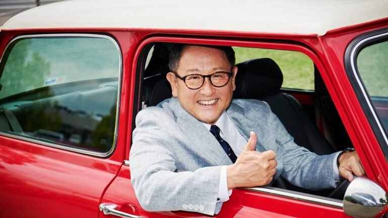 Toyota’s Chairman Is Still Fighting for Gas Engines in an Electric World