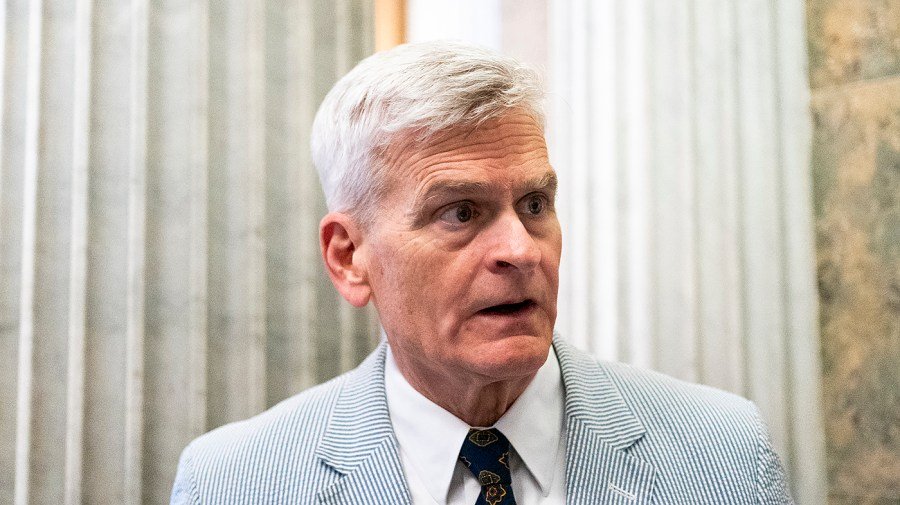 Cassidy criticizes Hegseth after flu outbreak at Texas Air Force base