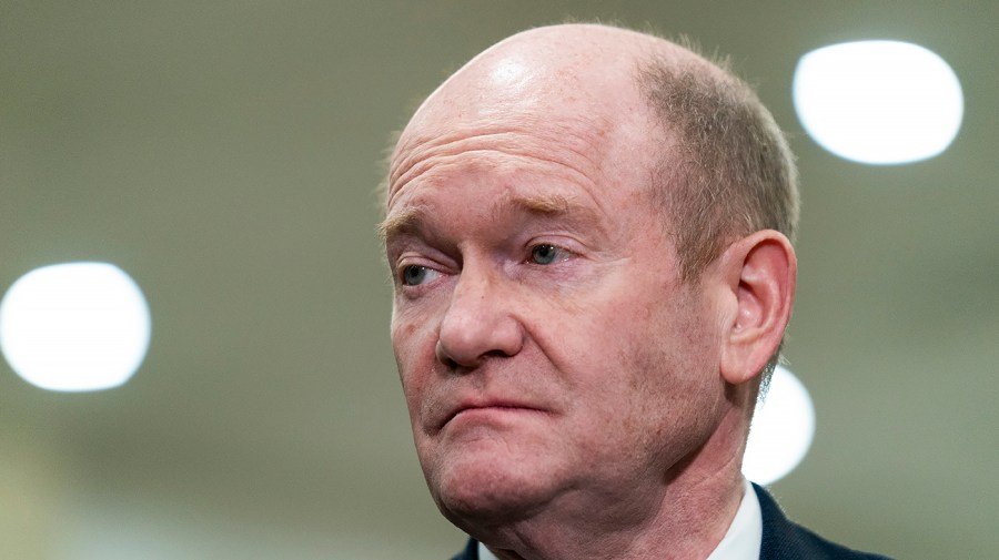 Coons released from hospital after car crash caused minor injuries