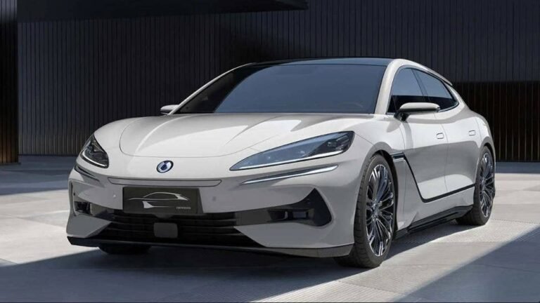 BYD's 1,000-HP 'Porsche Killer' Has a Terrifying Flaw at 124 MPH