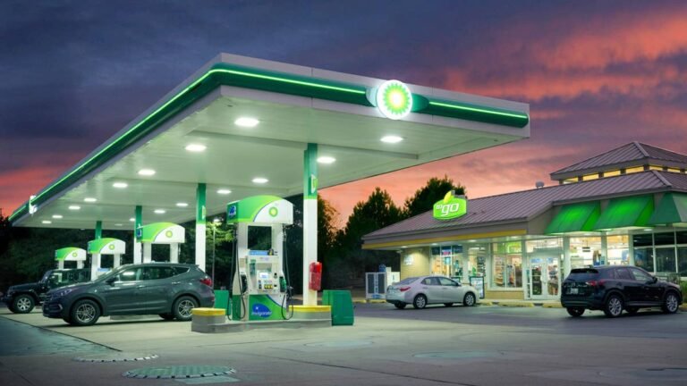 Major Gas Station Chains Accused Of Using AI To Inflate Fuel Prices