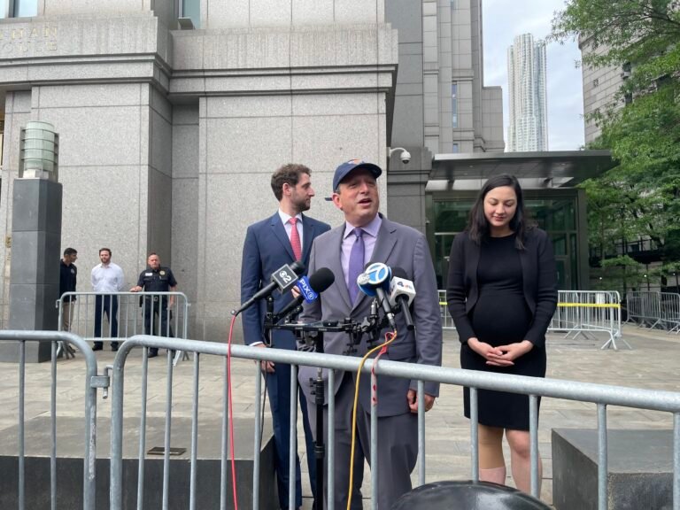 Judge finds Lander not guilty in 26 Federal Plaza obstruction case