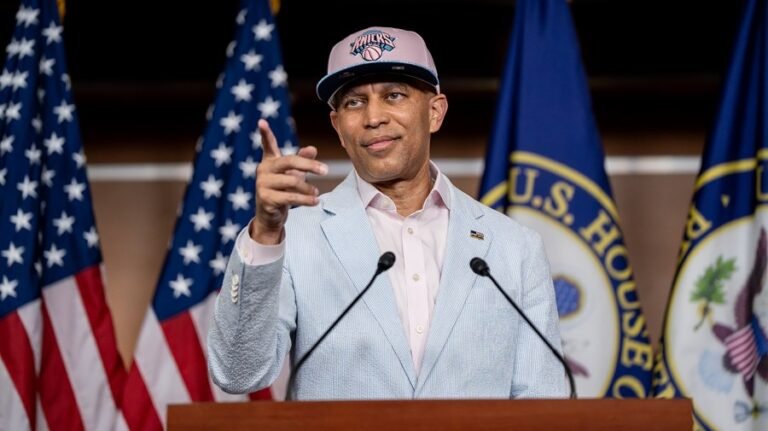 House Democrats eye affordability push, anti-corruption agenda if they win majority