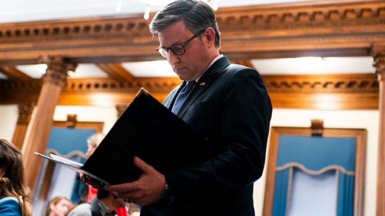 House to vote on short-term spy powers extension Thursday amid Pulte clash