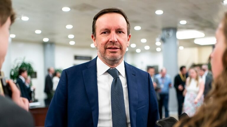 Senate Democrat defends Platner despite 'mistakes' in personal life