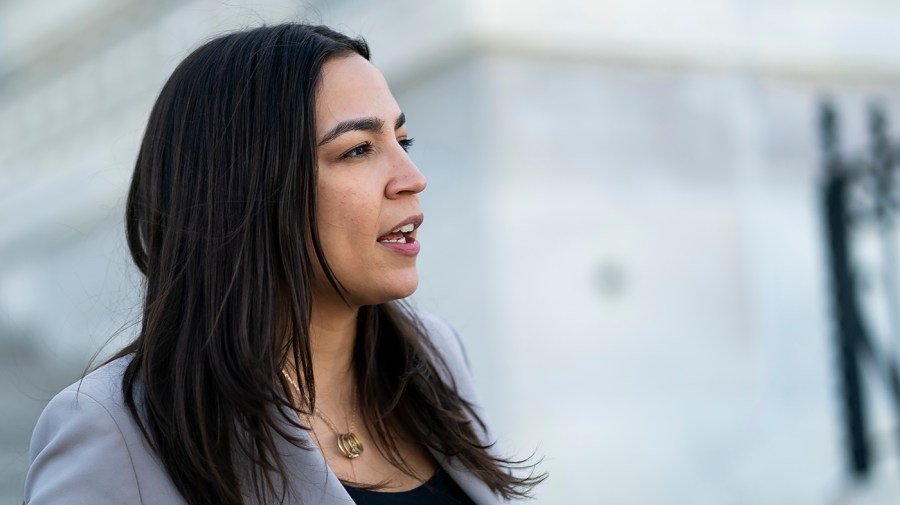 AOC calls to 'break up' big tech companies amid price hikes