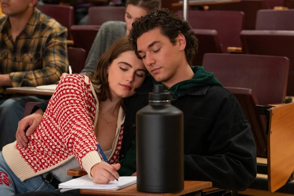 Love 'Off Campus'? These Are The Best Shows The Cast Starred In Before Hannah & Garrett