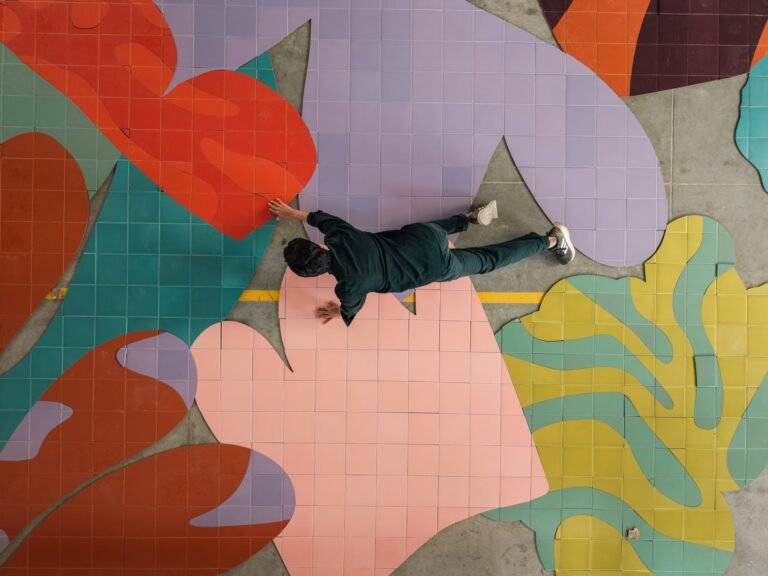 In Guadalajara, a Ceramic Tile Mural Mimics a Sun-Drenched Ecosystem
