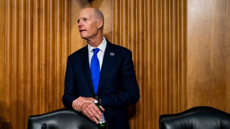 GOP senator circulates plan to discuss government shutdown strategy with Trump