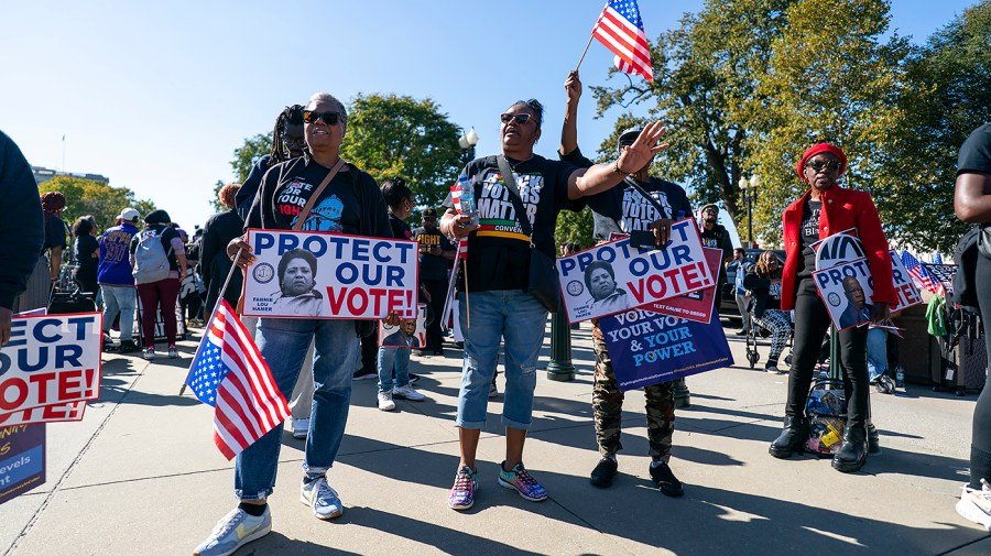 Southern states' new maps upend elections for candidates, voters