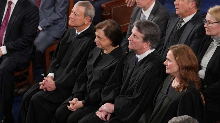 How to make the Supreme Court fear being overturned