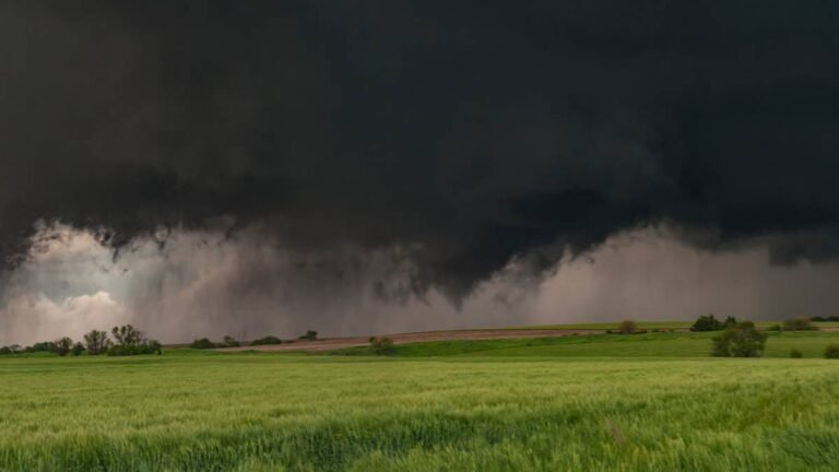 Central Plains to Get Slammed With Severe Storm This Weekend, Up to 5-Inches of Rain, Flooding & Damaging Hail Possible