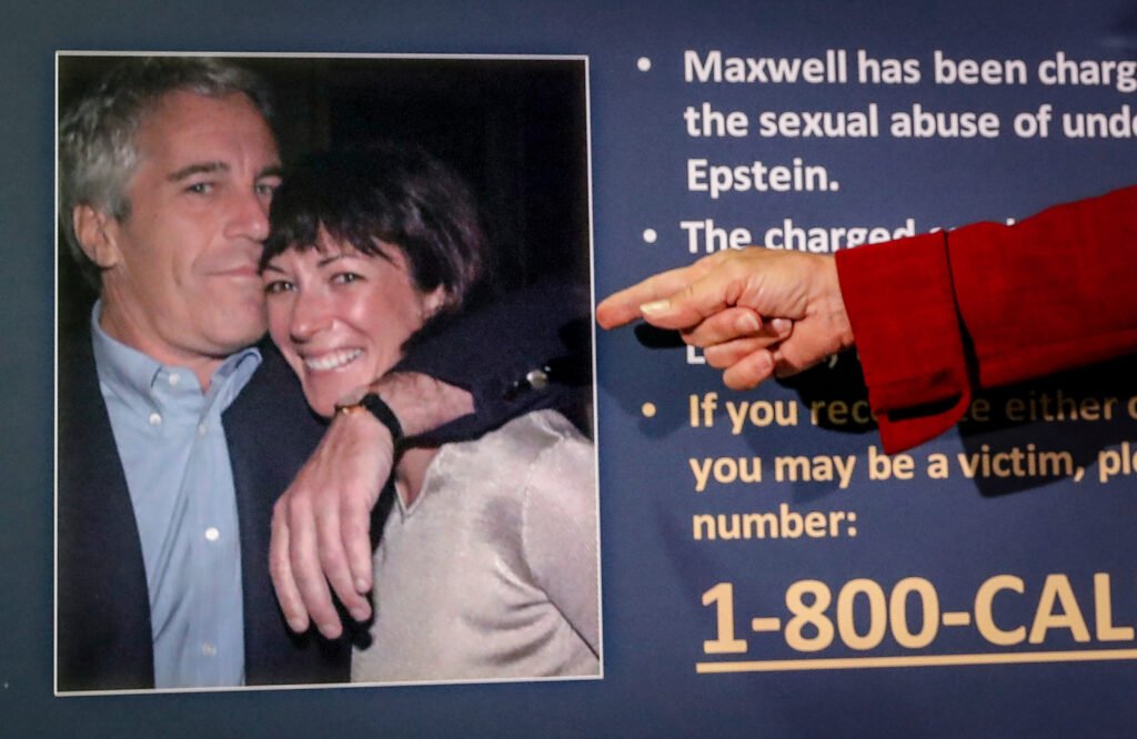 Lawmakers urge DOJ to investigate two men tied to Jeffrey Epstein