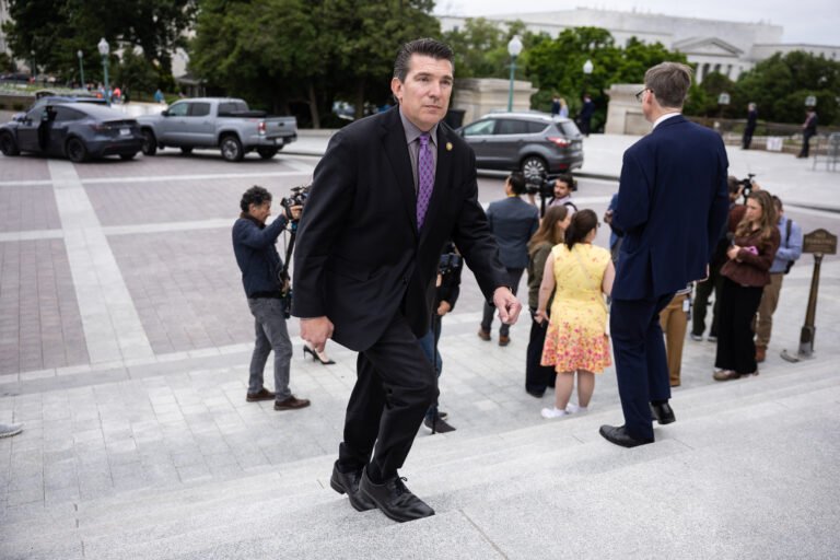 Negotiators aiming to unveil draft of bipartisan House AI bill by week's end
