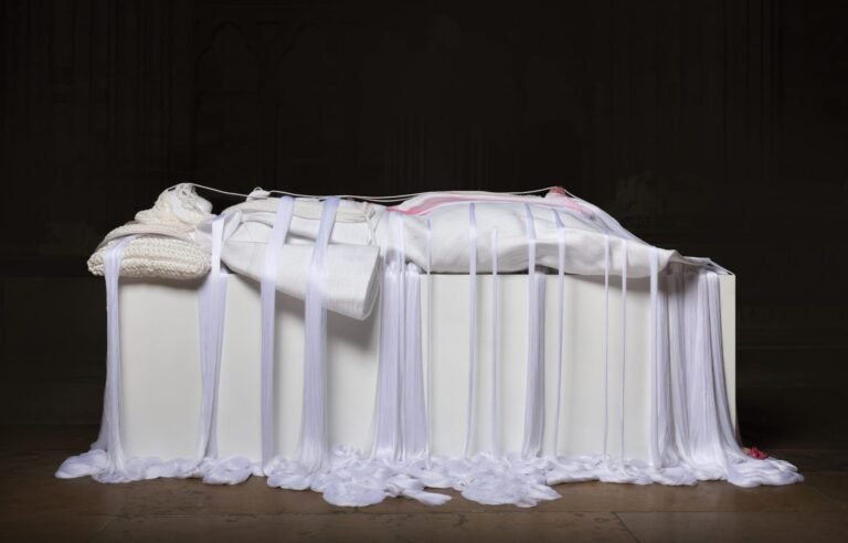 Jeanne Vicerial’s Ethereal Sculptures Dot Historic Spaces in Aix-en-Provence in ‘Incarnation’