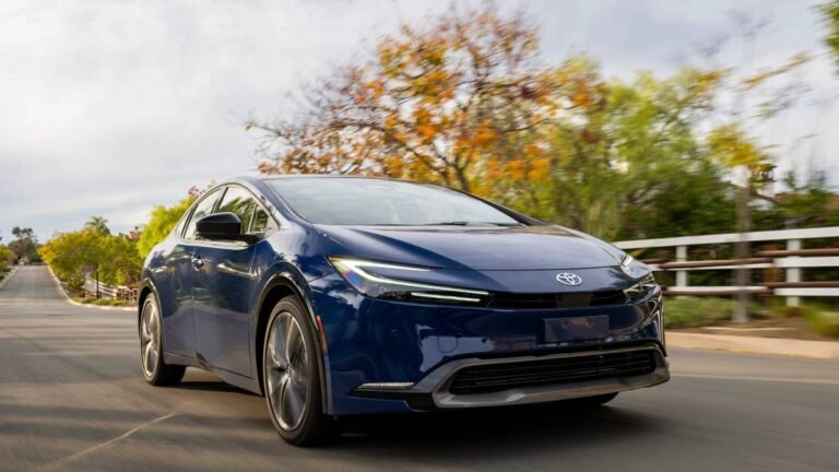 Toyota Updated The Prius For 2026 Without Changing Its Looks