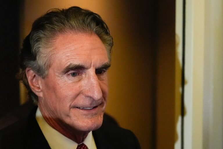 Lincoln Memorial Reflecting Pool repairs to be handled by company that won no-bid contract, Burgum says