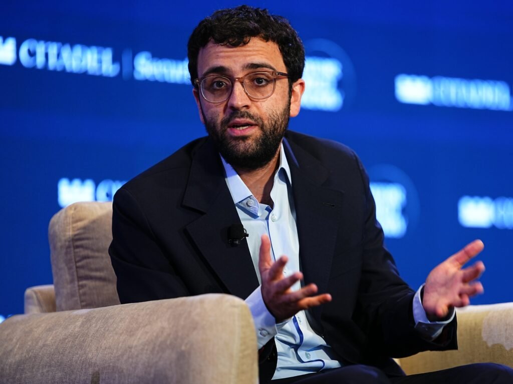 Kalshi's 'unusual' management style has more than 100 employees report to both founders, CEO says