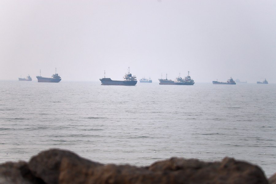 US military unleashes retaliatory strikes against Iran after soldiers killed in Jordan 