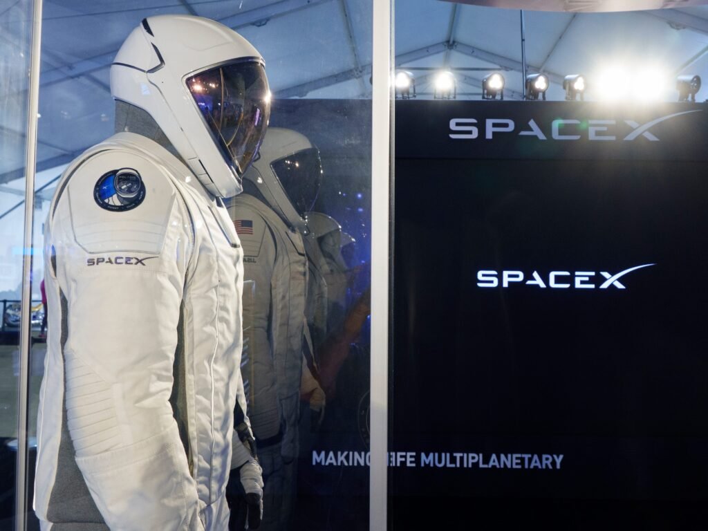 A physicist explains the overlooked problem that could doom Elon Musk’s Mars colonization plans: dust