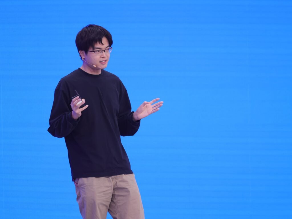 What smart people are saying about China's hot new Kimi K3 AI model