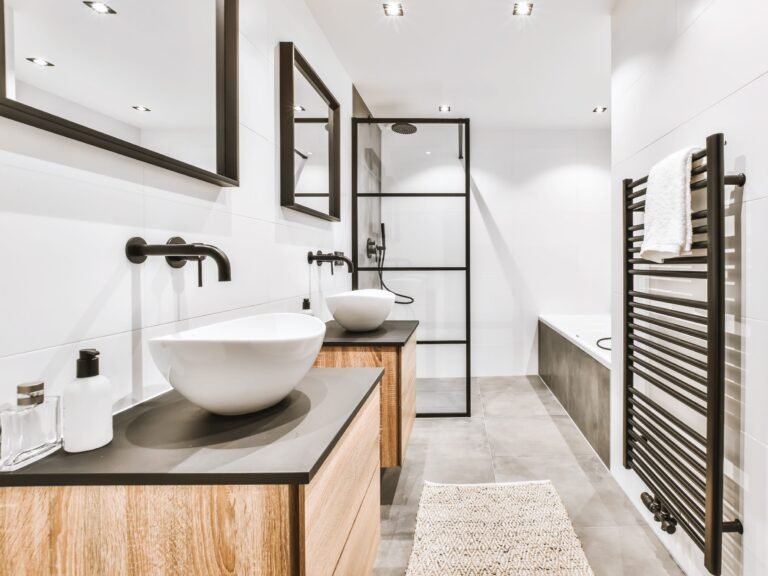 11 things to get rid of in your bathroom, according to interior designers