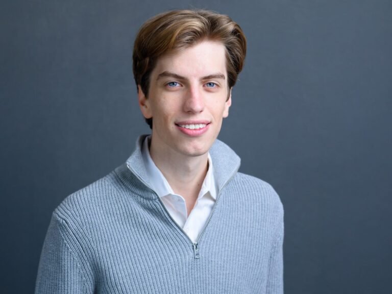 Meet the Gen Z AI whiz at the center of a hedge fund meltdown