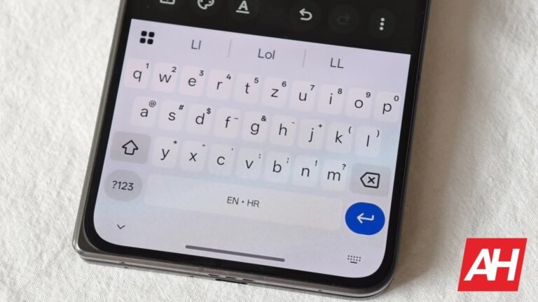 Gboard Could Soon Let Users Type with Sign Language and Disable Auto-Spacing