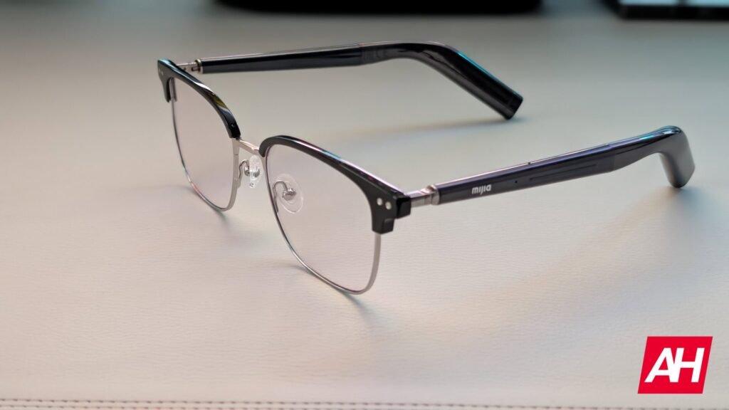 New York Just Became the First State to Ban Smart Glasses From All Courthouses