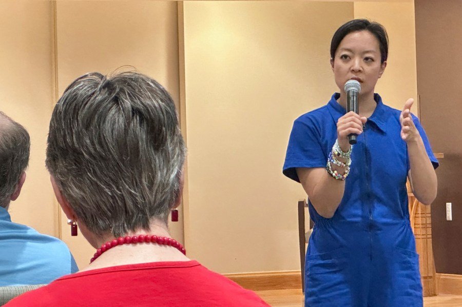 Can a democratic socialist candidate truthfully take the oath of office?