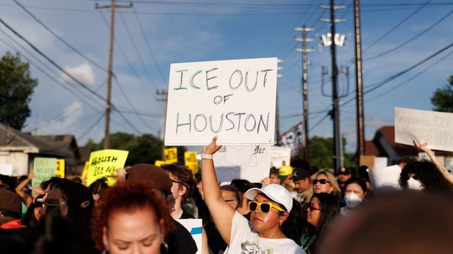 Houston mayor says city launching its own probe into deadly ICE shooting