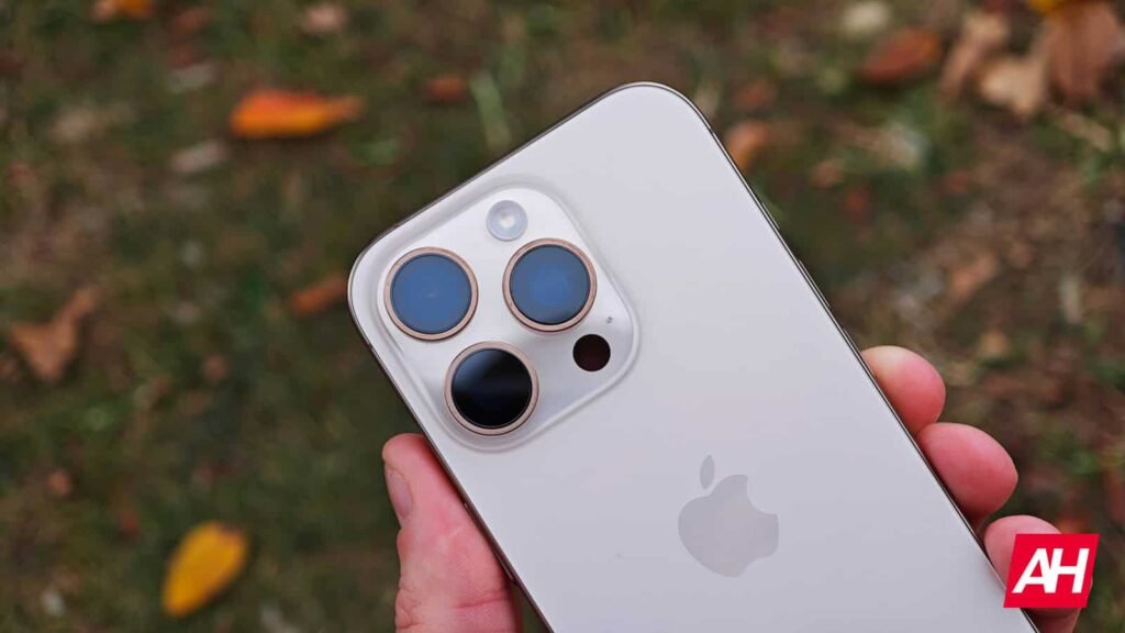 Is the iPhone Monopoly War Ending? Apple and the DOJ Enter Early Settlement Talks
