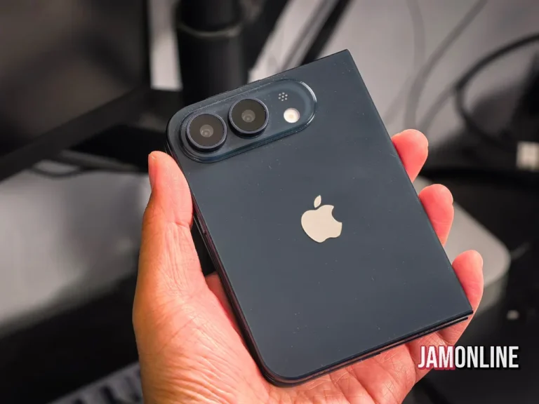 Reports Agree: The iPhone Ultra Isn't Getting Delayed This Fall
