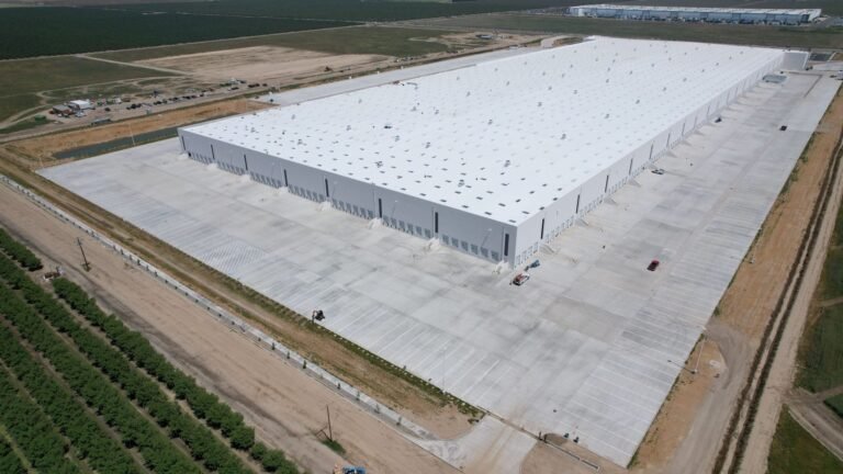 Global Warehouse Tenant Leases Nearly 1.3M SF in Visalia
