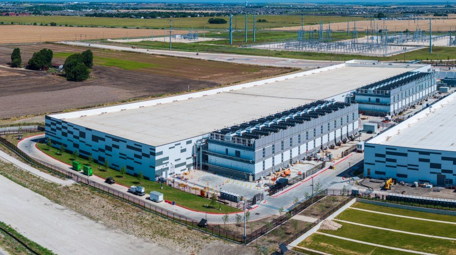 Texas politicians call for guardrails on AI, data centers