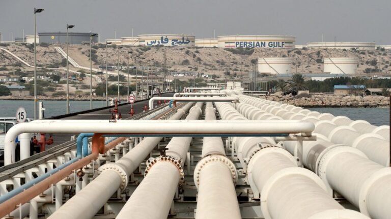 Oil prices jump 5 percent after U.S. revokes Iran oil sanctions waiver