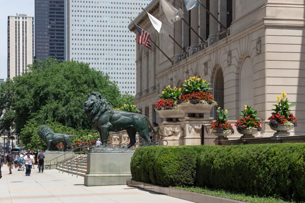 The Art Institute of Chicago Cuts Its Entire Custodial Staff