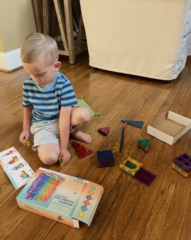 *HOT* Kid’s Magnetic Tiles Set (40 pieces) only $10.99!