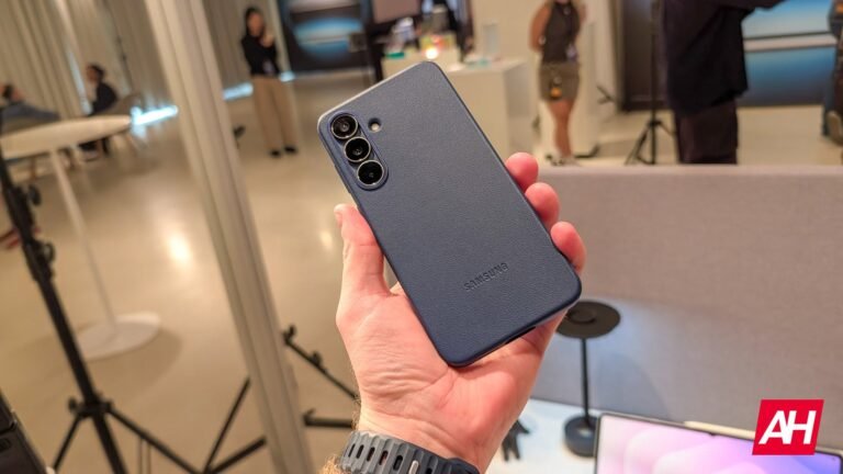 Samsung Galaxy S26 FE Camera Specs Just Leaked and They Feel Too Familiar