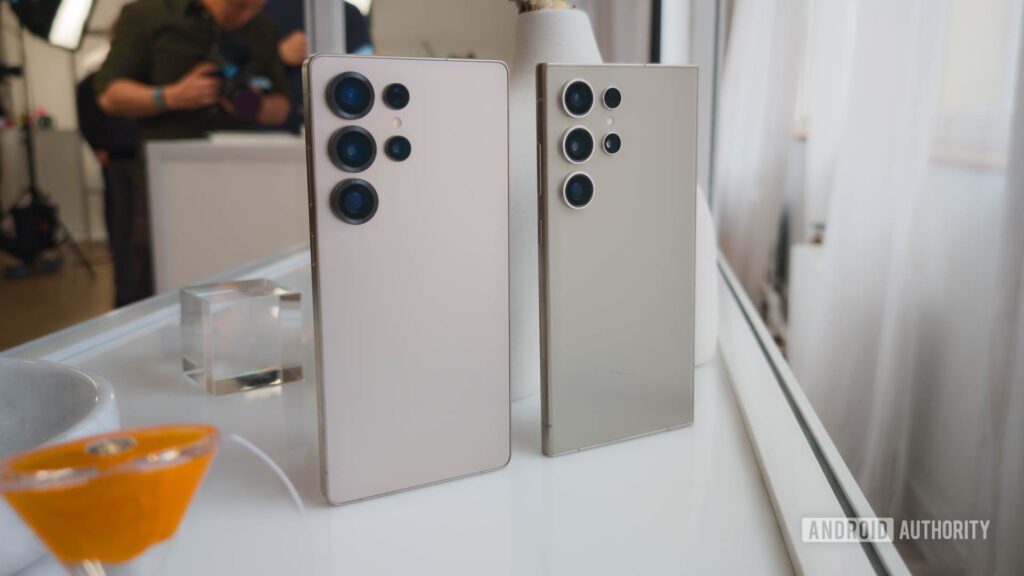 Sleuths may have tracked down the bug cooking Galaxy S25 Ultra and S24 Ultra batteries